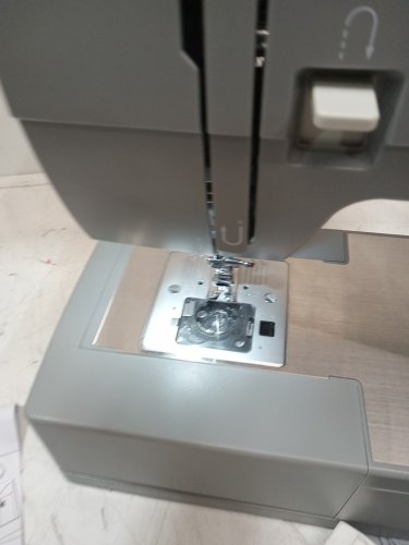 SINGER HEAVY DUTY SEWING MACHINE - GREY (MODEL: 4452) image 7