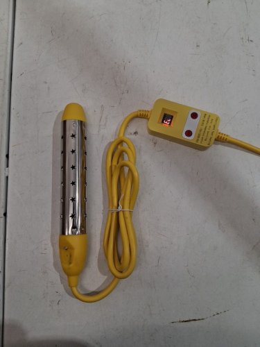 CORDED ELECTRIC IMMERSION WATER HEATER - 1500W - YELLOW STARS image 3