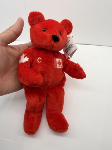 SALVINO'S BAMMERS WAYNE GRETZKY #99 OH CANADA 9" PLUSH, RED image 4