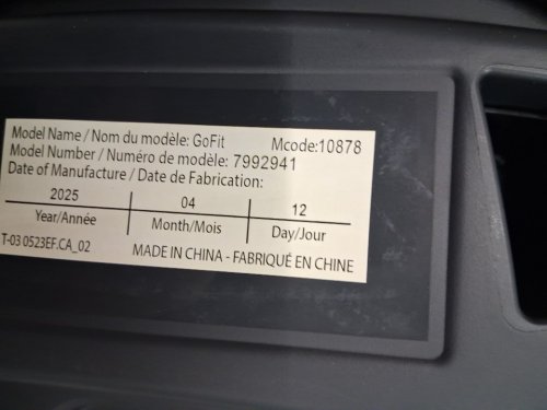Chicco GoFit Plus portable travel Backless Booster Car Seat with LATCH Attachment & Quick-Release LATCH Removal - 40lbs -110lbs - Avenue Black/Charcoal Grey (MODEL: 10878) image 6