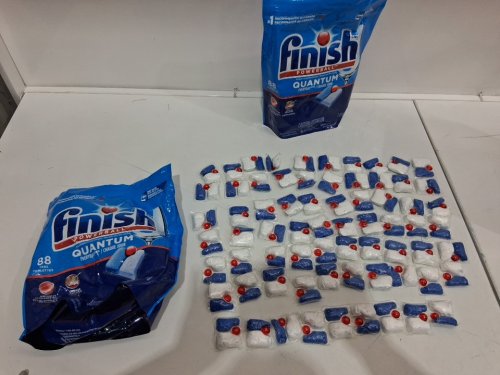 176pk Finish powerball Quantum Everyday Dishwasher Detergent tabs (Model: 3887777) image 3