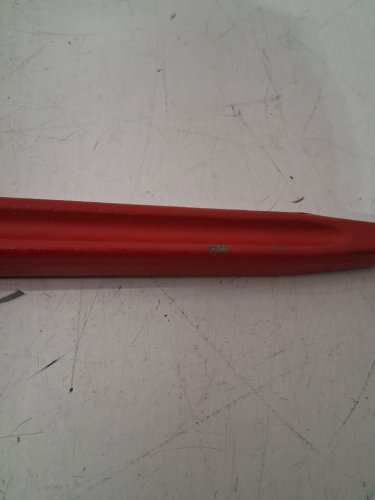 mophorn hay bale spear with nut and sleeve - 31" - 1350lbs cap - red (model: HS1321350) image 4