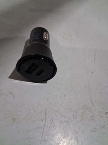 Scosche Power Volt QC38 Dual-Port Car Charger-20w - black (Model: CPDCA38-SP) ) image 3