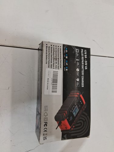 Portable Pulse Repair Battery Charger for Cars and Motorcycles with LCD Display - 12v 8A - 24V 4A - Red / Black image 3