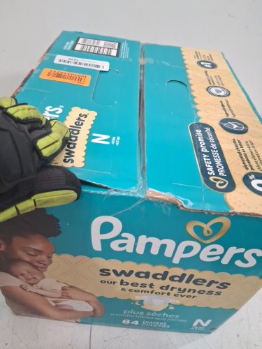 84PK PAMPERS SWADDLERS DISPOSABLE DIAPERS - SIZE NEWBORN (UNDER 10LB) image 3
