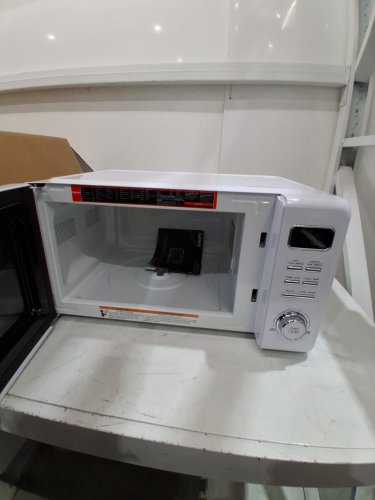 GALANZ RETRO STYLE COUNTERTOP MICROWAVE OVEN - 1.1CU.FT. - MILKSHAKE WHITE (MODEL: GLCMKZ11WER10) image 5