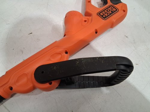 BLACK AND DECKER 3 IN 1 Corded COMPACT MOWER - 12" - Orange/Black - (Model: MTE912) image 7