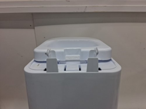Diaper Genie Essence Pail with 18 Easy Roll Refill Bags - 23" - white (model:‎I000908) image 5