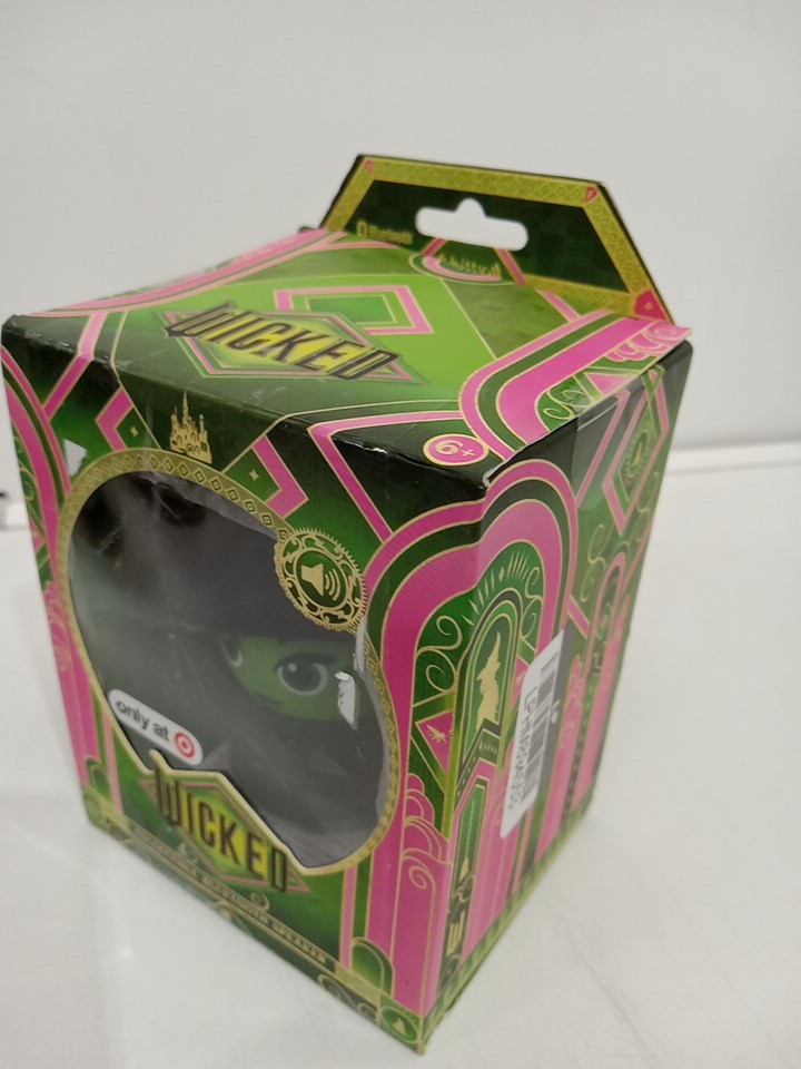 Bitty Boomers Wicked Collectible Bluetooth Speaker - 2.5" - Elphaba image 2