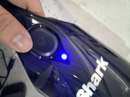 SHARK HANDHELD CORDLESS ULTRA CYCLONE VACUUM - 100W - BLACK/GOLD (MODEL: CH951C) image 9