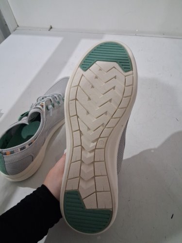 WOMEN'S Hurley Castaic Sneaker - SIZE 11 - grey/GREEN (STYLE: 5566710) image 3