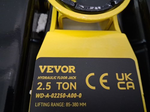 VEVOR Low Profile Heavy-Duty Steel Floor Jack with Single Piston Hydraulic Pump - 2.5 Ton cap - Yellow (model: wd-a-02250-a00-0) image 5