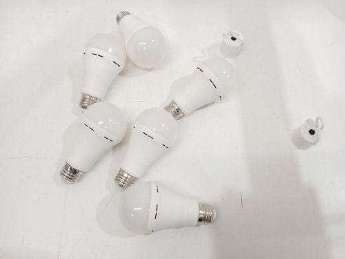 6pk Globe Battery Backup LED Bulb WITH 2 PORTABLE SOCKETS - 60w - 800lm - warm LIGHT (MODEL: 1924605) image 3