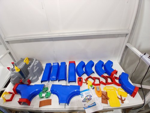 aquaplay mountain lake water playset - ages 3+ - blue (model: 1993664) image 3
