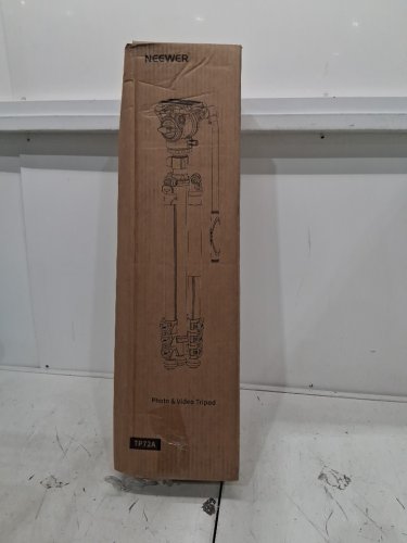 NEEWER Fluid Head Video Tripod and Monopod WITH extending legs and carrying case- 24" TO 72" - Black/red (Model: TP72A) image 3