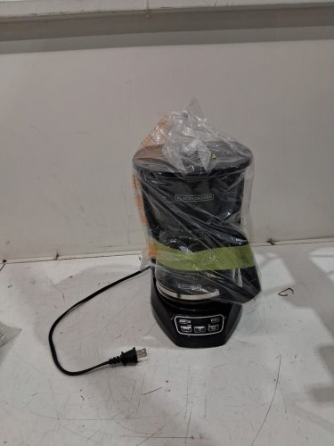 BLACK AND DECKER 12-CUP COFFEE MAKER WITH VORTEX TECHNOLOGY - BLACK (MODEL: CM1110BC) image 3