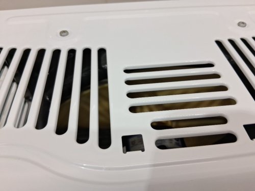 GE APPLIANCES ELECTRONIC WINDOW AIR CONDITIONER - 5,000 BTU - 150SQ.FT - WHITE (MODEL: AWAS05BWFC) image 9