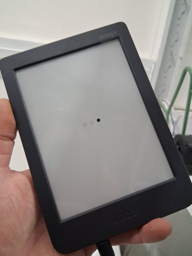 Kobo Nia Glare Free Touchscreen Carta E Ink Technology - 8GB STORAGE - 6" - black (model:  N306-KU-BK-K-EP) image 5