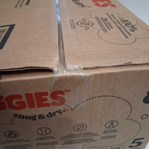 168PK HUGGIES SNUG & DRY BABY DIAPERS - SIZE 5 (27+ LBS) image 3