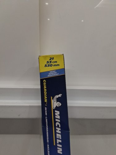 Michelin Guardian+ Beam Front Wiper Blade - 21" (Model: A4010-8X / 1680377) image 3