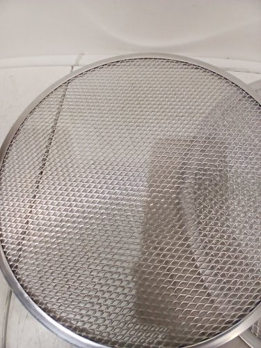 2pk NON-STICK PERFORATED ROUND ALUMINUM PIZZA SCREEN/PAN - 14" - grey image 4