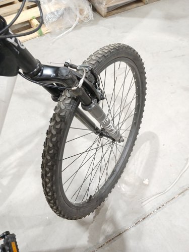 Hyper Bicycles Shocker Mountain Bike Bicycle -  27.5" - Black image 5