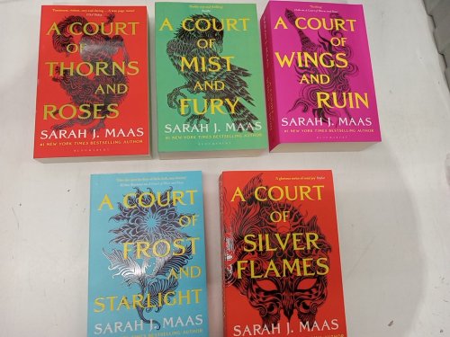 (paperback) A Court of Thorns and Roses: 5 book box set by Sarah J. Maas image 3