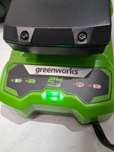 GREENWORKS 12" CORDLESS STRING TRIMMER - 24V - BATTERY AND CHARGER INCLUDED - GREEN (MODEL: 2128502) image 3