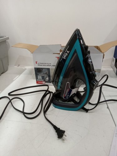 t-fal ultraglide plus enhanced steam iron with calcium collector - black/teal (model: 1980969 / fv5871q0) image 2