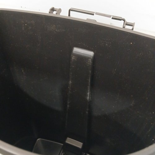 simplehuman semi-round soft-close step trash/garbage can with side lock - 50L - BLACK (model: cw1355) image 4