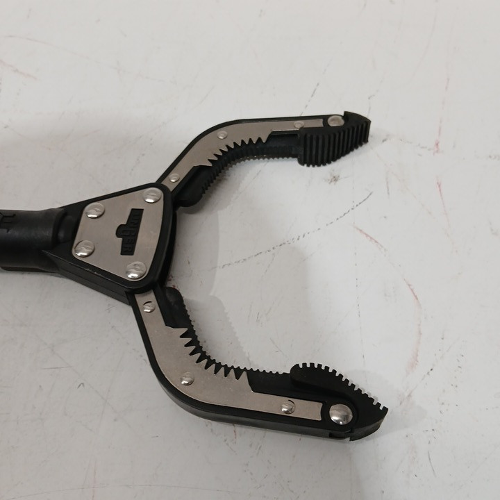 Unger professional rugged reacher heavy duty tool with ergonomic trigger for outdoor cleanup - 42" - black/silver/blue image 4