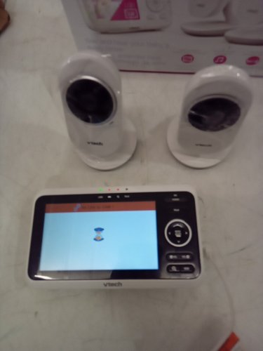 VTECH digital BABY MONITOR WITH 2 CAMERAS, AUTO NIGHT-VISION, 2-WAY AUDIO, TEMPERATURE - 2.8" LCD SCREEN - WHITE (MODEL: VM3252-2) image 4