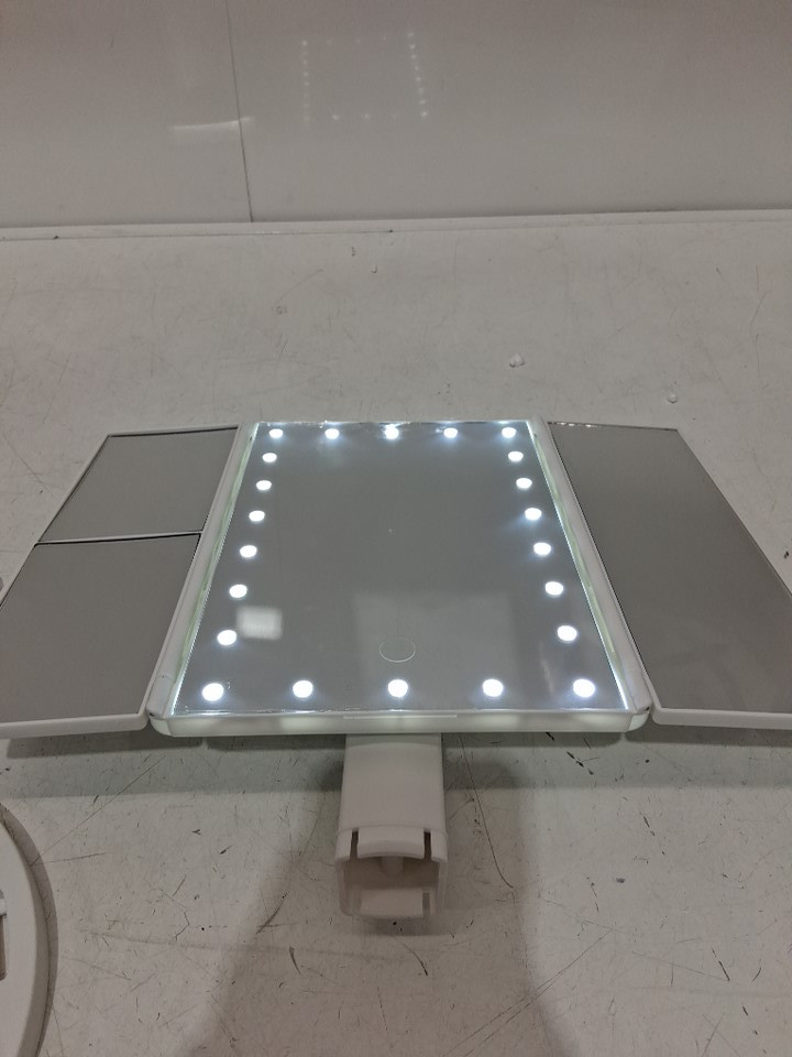 2PC SUPERSTAR MAGNIFYING MIRROR WITH TOUCH SENSITIVE LIGHT CONTROL and removable mini mirror - 7"x11" - silver/white (model:LWT-2301) image 5