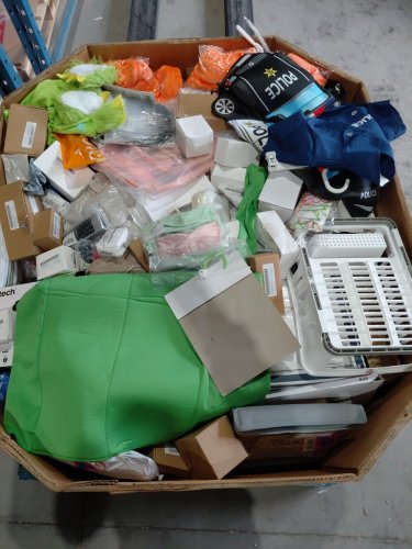 assorted MIXED item MYSTERY PALLET - VARIOUS PRODUCTS - aprox 300+ - (pallet #33) image 3