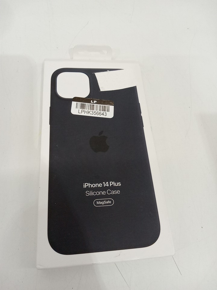Apple Silicone MagSafe Case for iPhone 14 Plus - Midnight (model: A2911) image 2