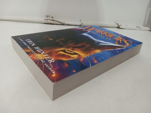 (paperback) warriors: fire and ice (book #2) by erin hunter image 4