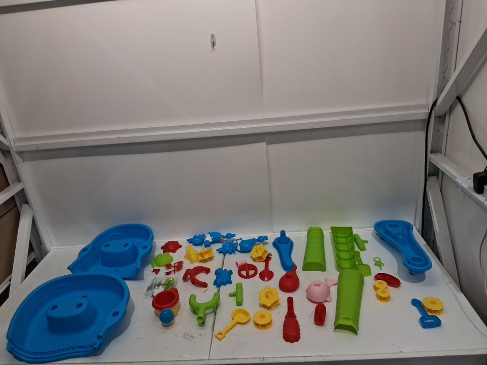 Sensory Play beach toy water Table - 32" x 25" - multicolor (model: 9390) image 3