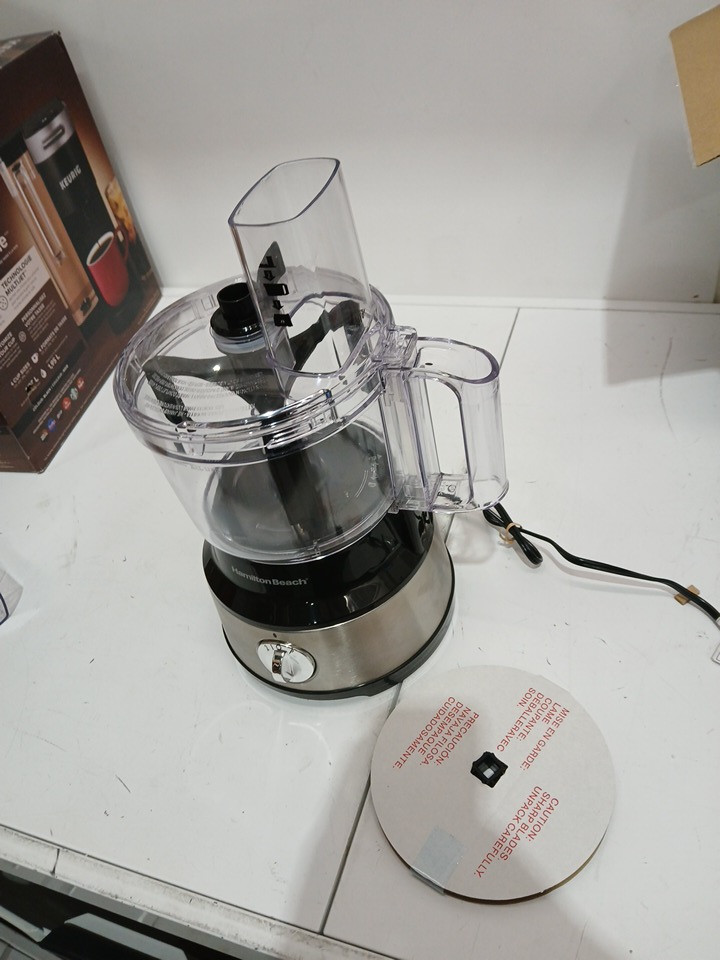 HAMILTON BEACH 10-CUP MULTI-FUNCTION FOOD PROCESSOR WITH BOWL SCRAPER - BLACK (MODEL: 70730C) image 4