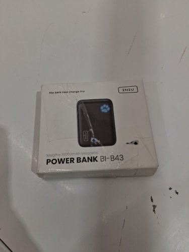 INIU MAGPRO MAGNETIC POWER BANK - 7.5W MAX WIRELESS, 20W MAX WIRED - 10000MAH - BLACK (MODEL: BI-B43) image 5