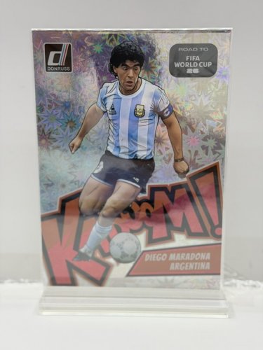 DIEGO MARADONA ARGENTINA - JUMBO KABOOM 5"X7" PAINI DONRUSS FIFA 2026 CARD WITH STAND DISPLAY image 2