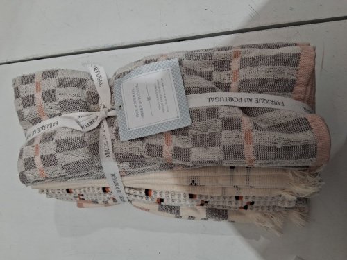 8PK Made in Portugal 100% cotton Soft & absorbent KITCHEN TOWELS - 20" X 28" - ASSORTED COLOURS (MODEL: 3400440) image 3