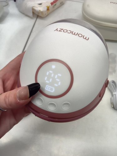 MOMCOZY MOBILE STYLE M6 HANDS-FREE SLIM DOUBLE BREAST PUMP - COZY RED (MODEL: BP311) image 5