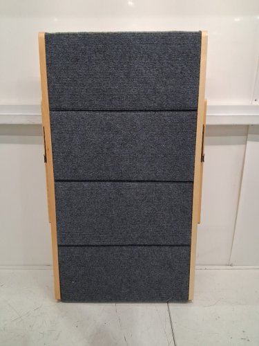 4-step dog stairs - 25" x 18.5" x 19" - 150lb capacity - grey/wood (model: ZD-25DOG06) image 3