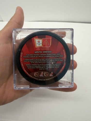 WAYNE GRETZKY TEAM CANADA SALT LAKE 2002 MCDONALDS COLLECTOR HOCKEY PUCK image 2