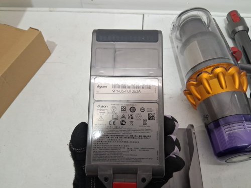 Dyson V15 Detect plus Cordless MULTI-PURPOSE Vacuum Cleaner with Attachments - grey/Purple (model: sv47) image 5