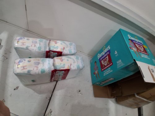 108PK PAMPERS PULL ON CRUISERS 360° FIT GAP-FREE FIT DISPOSABLE BABY DIAPERS - SIZE 4 (22-37LB) image 2