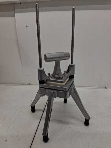 commercial vegetable and fruit cutter with grid blades for equal slices - stainless steel (MODEL: QTJ-J002) image 3