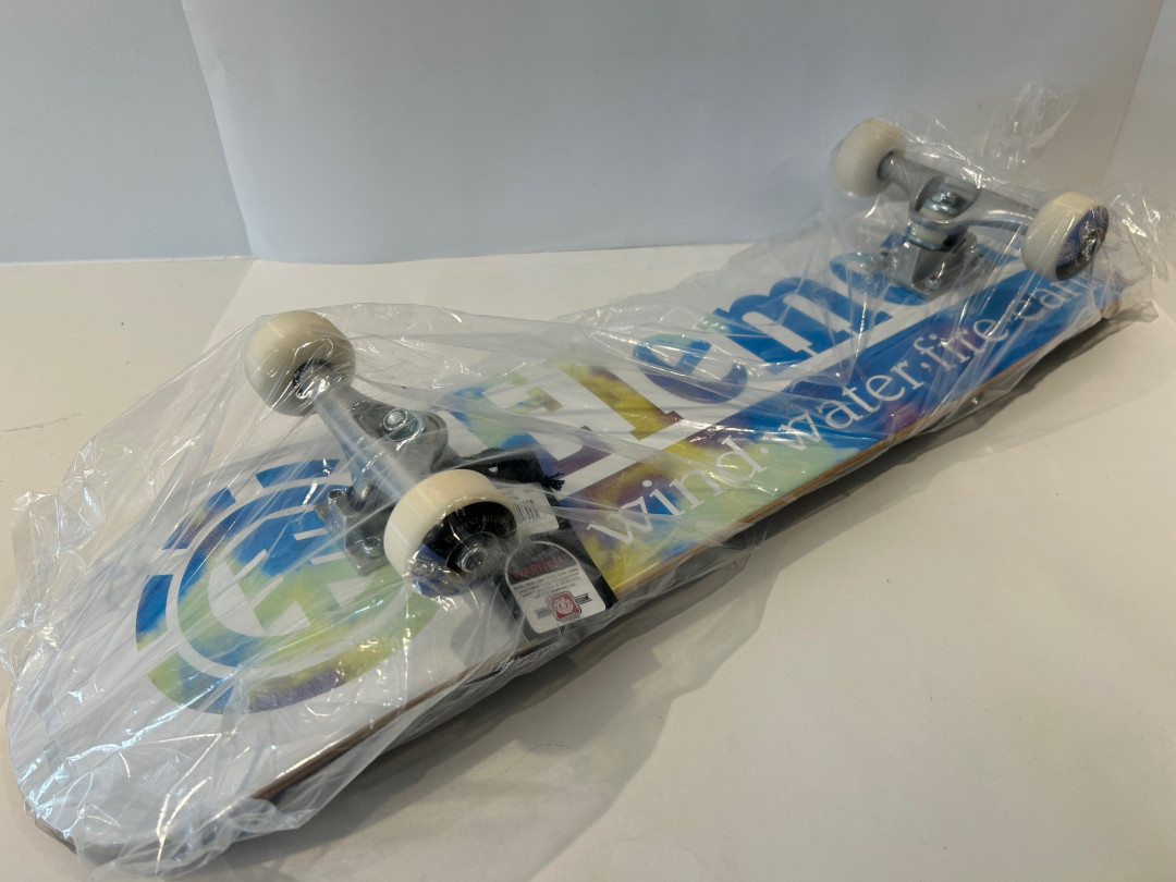 ELEMENT SKATEBOARD (7.75) image 3