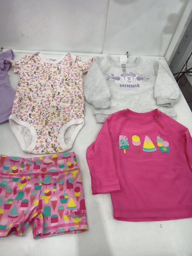 6 ASSORTED GIRLS CLOTHES - SIZE 18M- ASSORTED BRANDS image 3