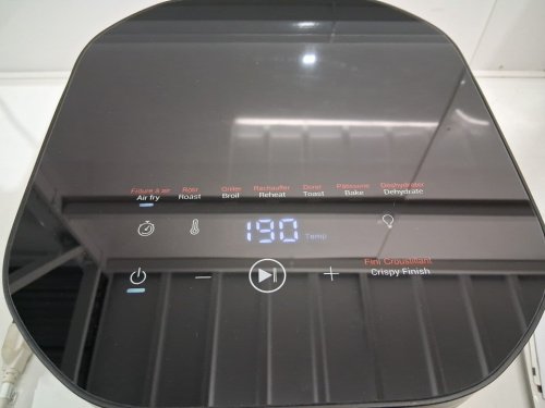 T-fal 8-in-1 Infrared 2.0 Air Fryer - 7.3qt - black (model:ey8328u0) image 3
